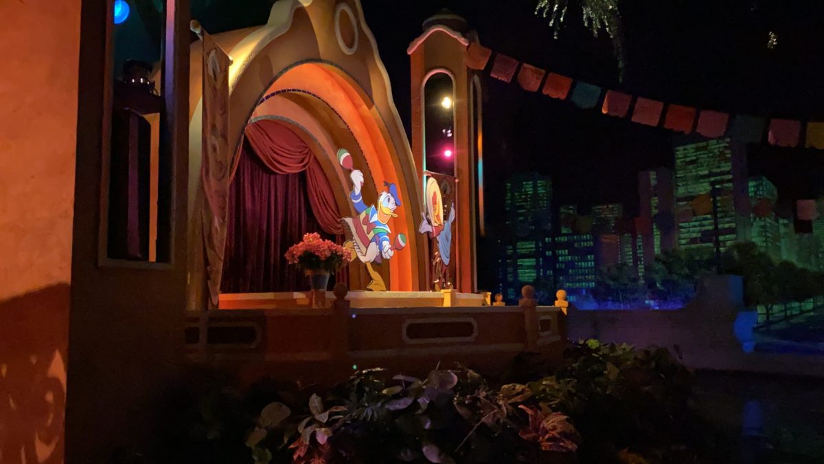 character-flats-still-in-place-gran-fiesta-tour-epcot-02012021-2835158
