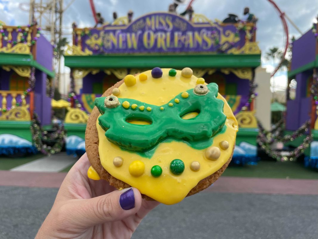 Masquerade mask Universal Studios tribute store mardi gras