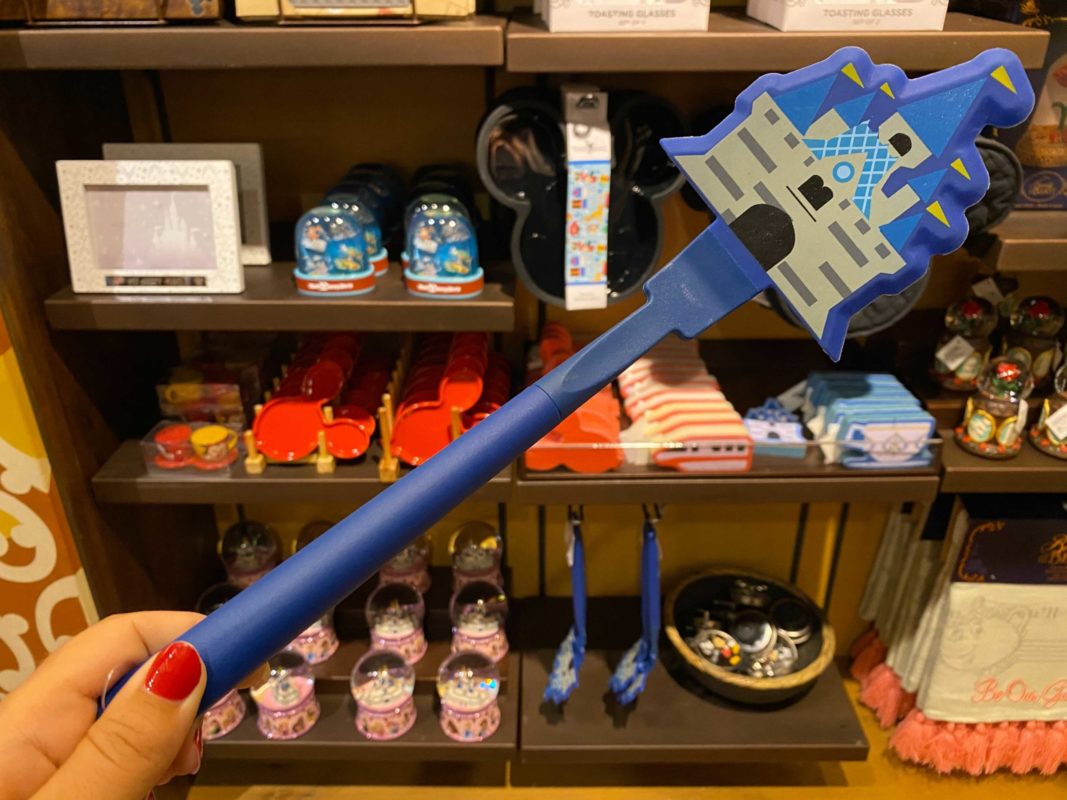cinderella-castle-spatula