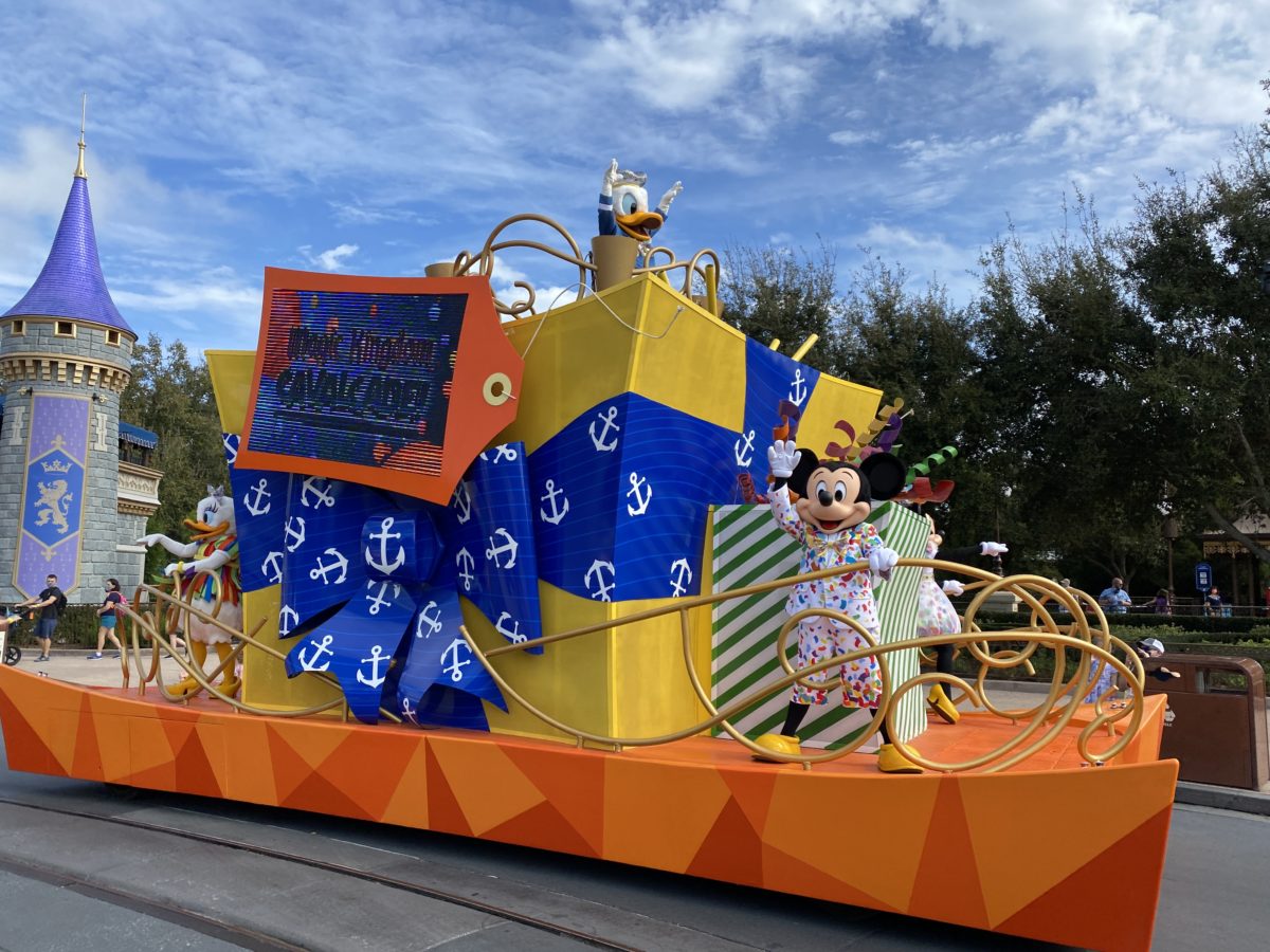 mickey-and-friends-cavalcade-becomes-magic-kingdom-cavalcade-magic-kingdom-02122021-2381394