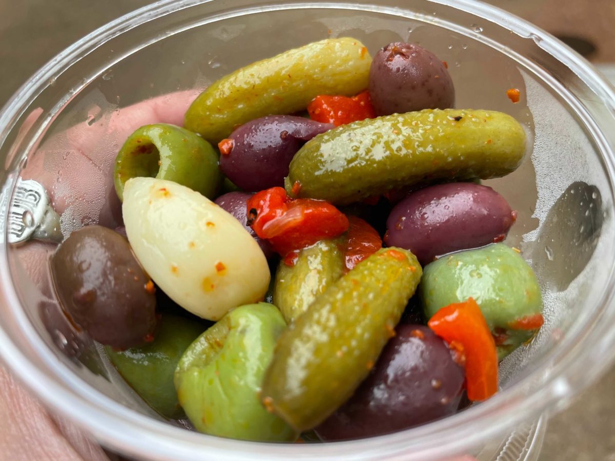 morocco-snack-cart-olives-2