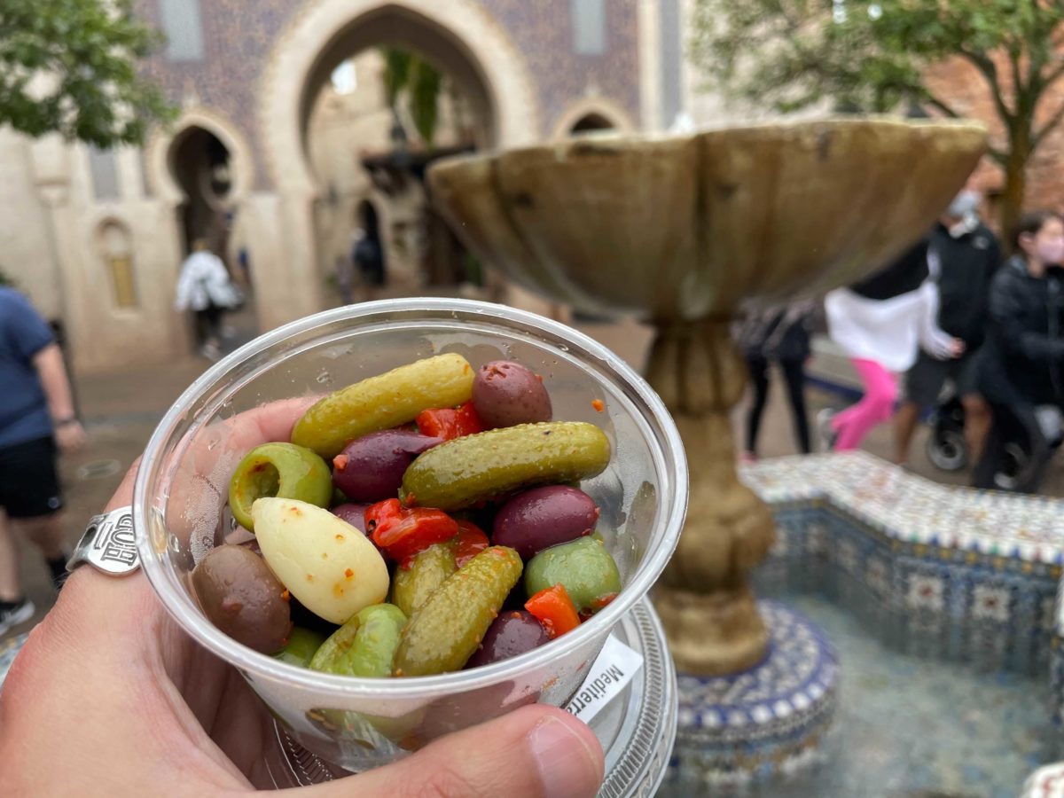morocco-snack-cart-olives