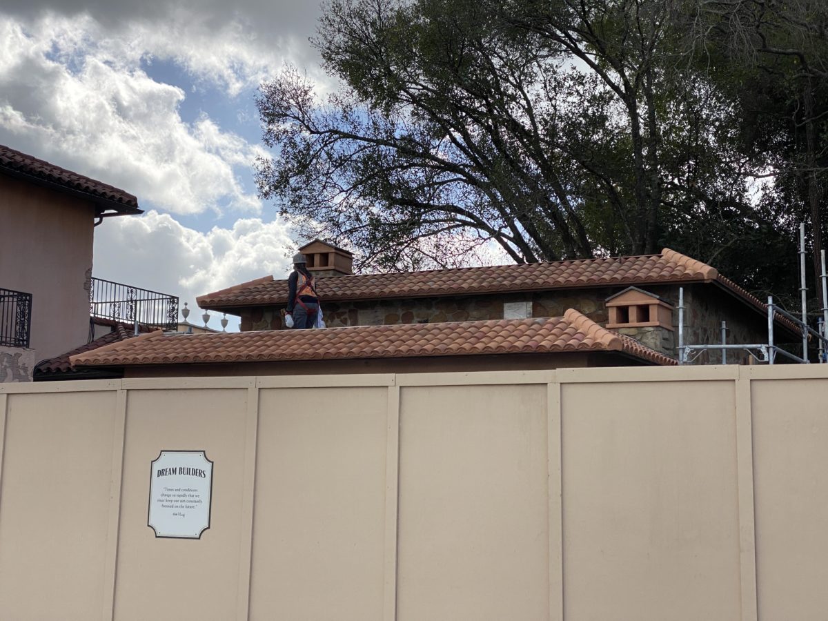 work-on-la-gelateria-italy-pavilion-epcot-02012021-5342293