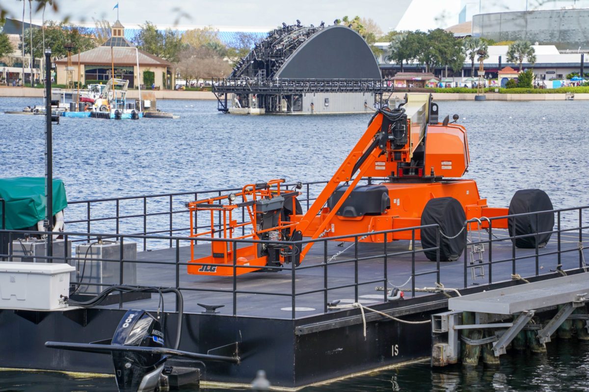 construction-barge-89