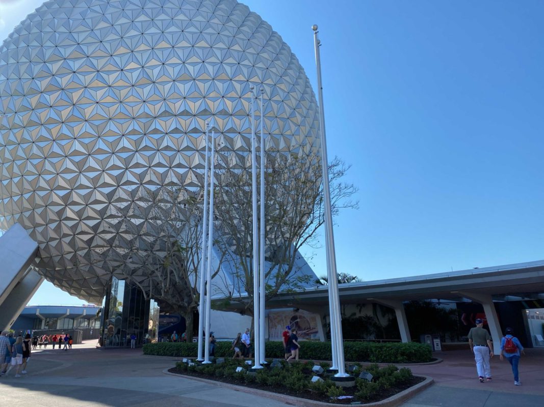 secondepcotflagpoles2-9859618