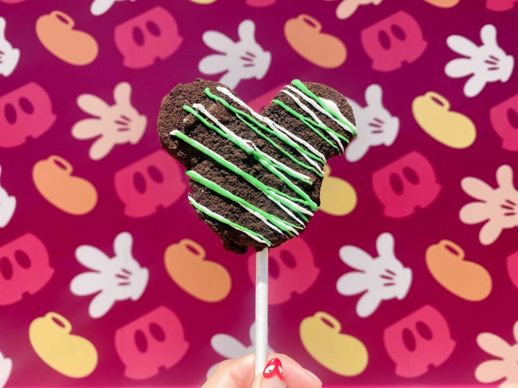 mint-mickey-marshmallow-wand14