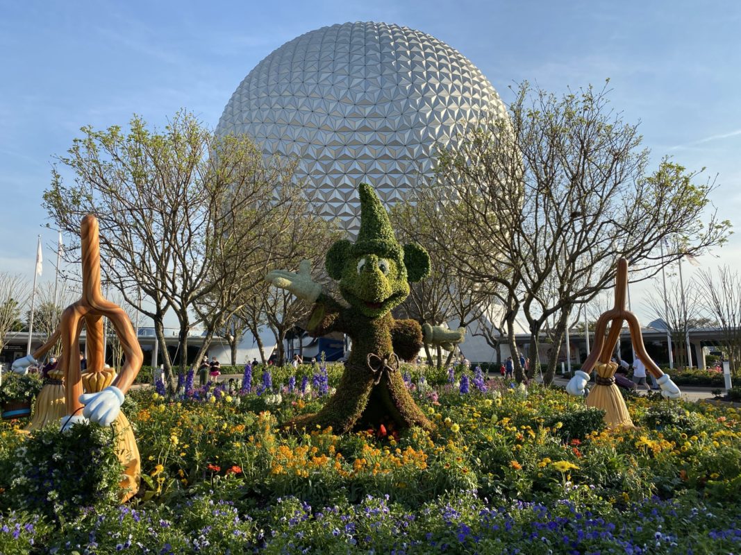 sorcerer-mickey-topiary-spaceship-earth-featured-image-hero-epcot-03052021-8705095