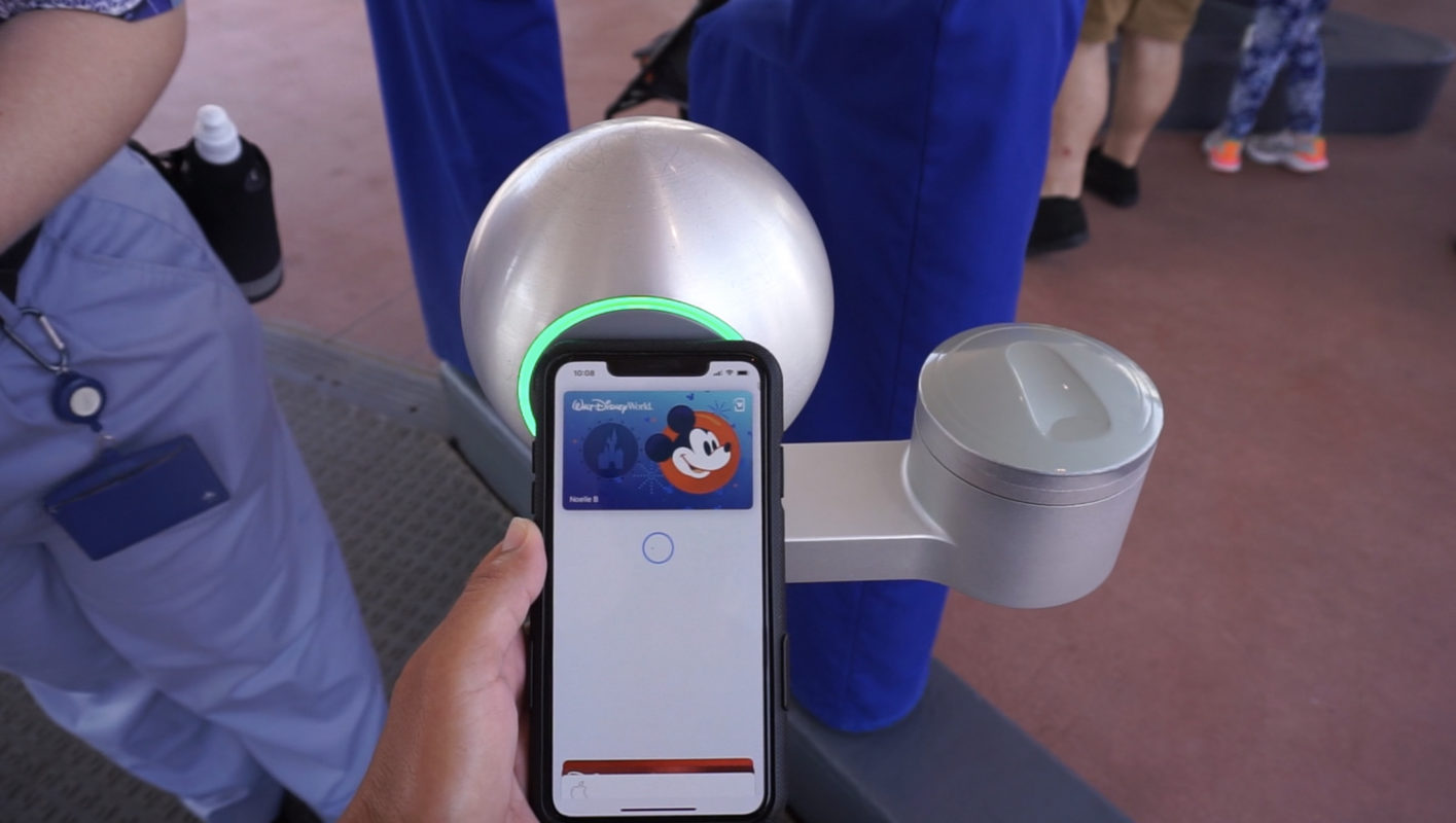 tapping-in-with-magicmobile-epcot-03302021-5206537