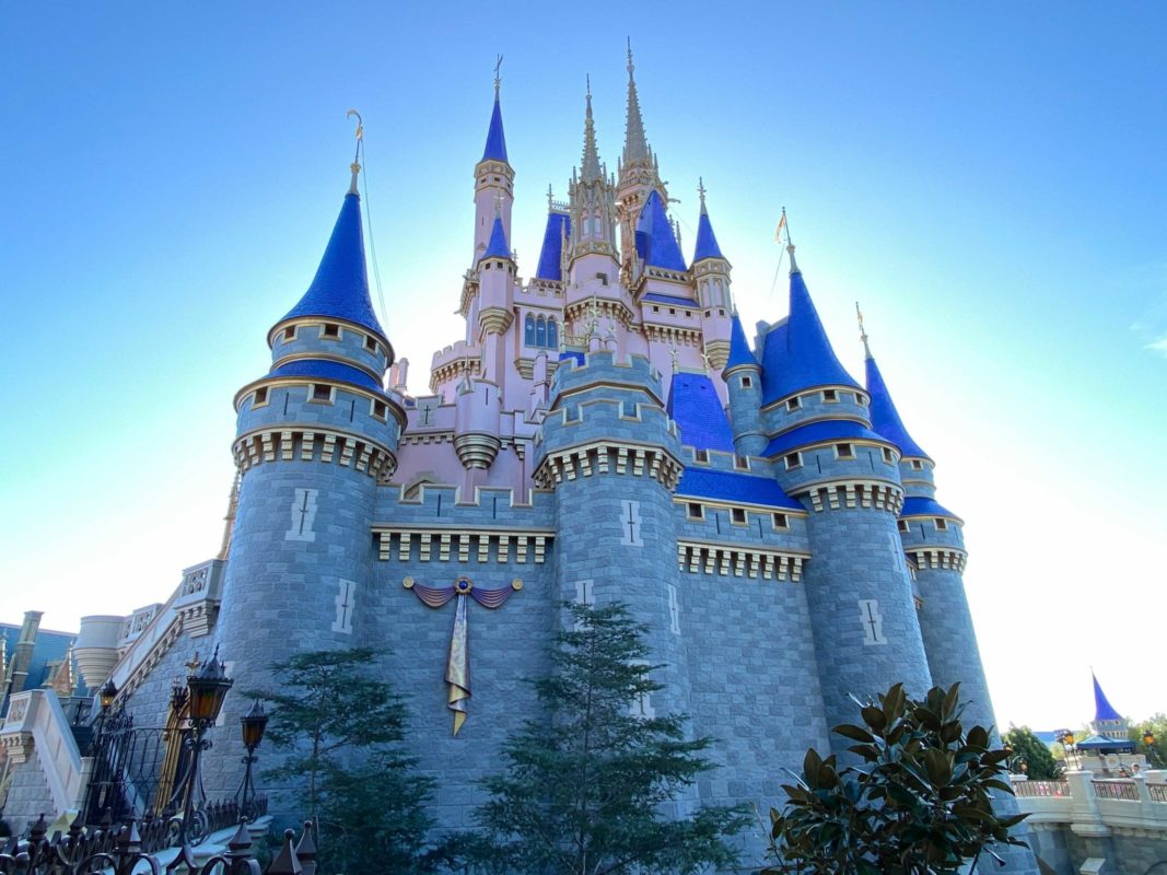 castle50thdecoration4-6200063