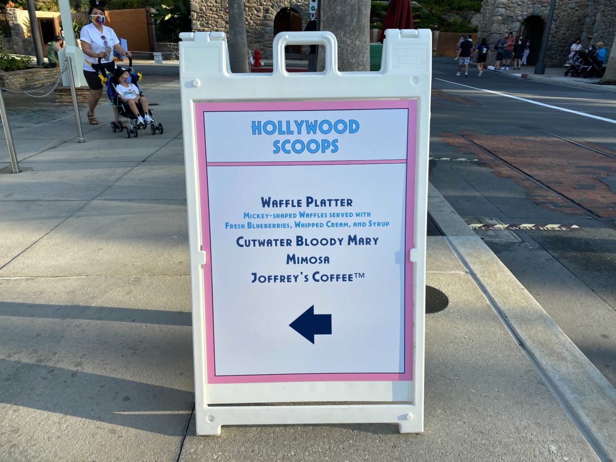 hollywood-scoops-waffles-20