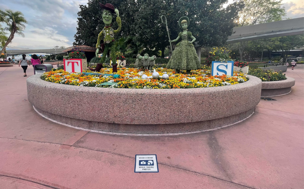 new-ground-markers-epcot-featured