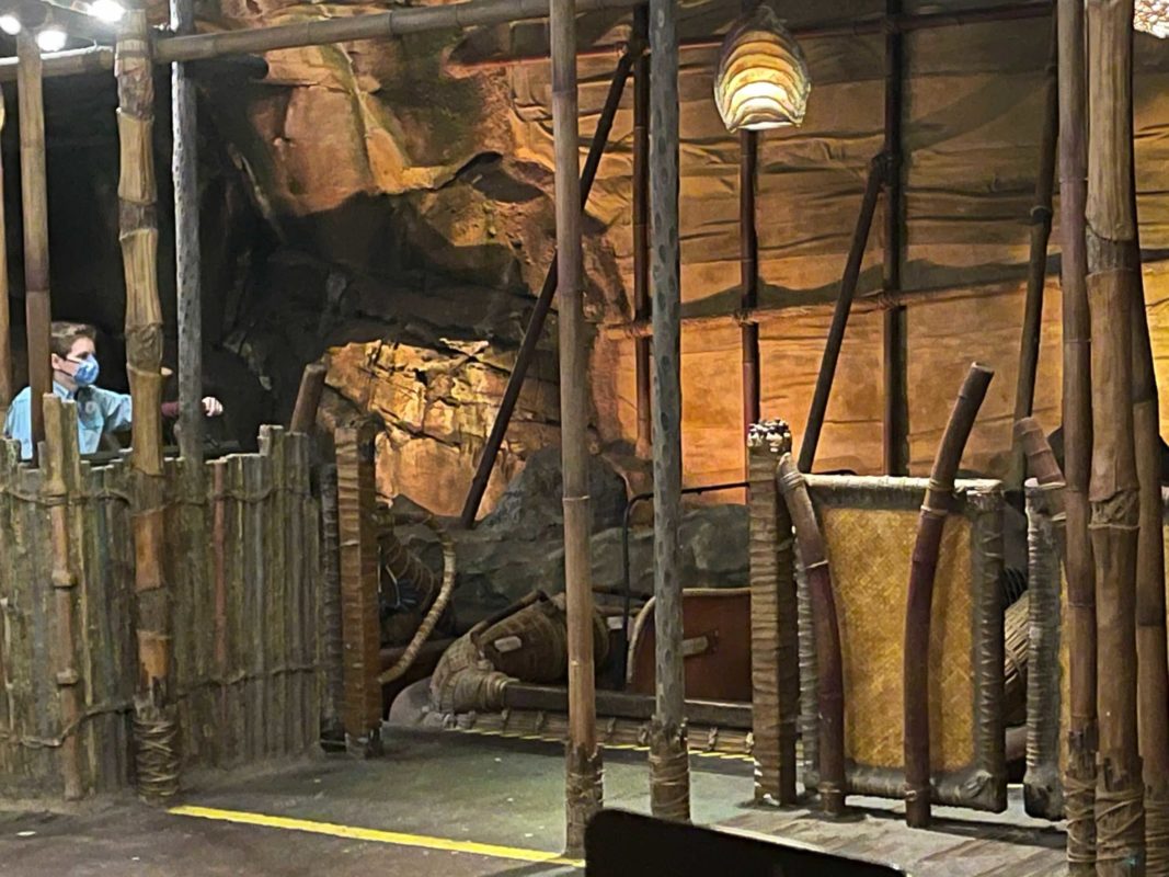 river-journey-plexiglass-divider-3-9889373