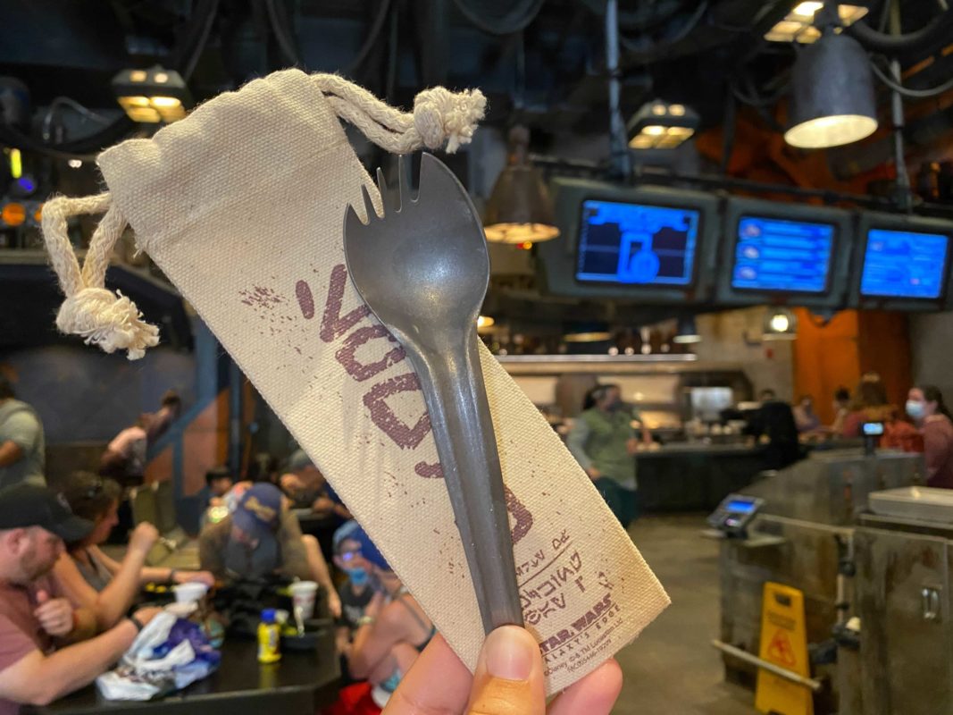 souvenir-spork-docking-bay-7-4