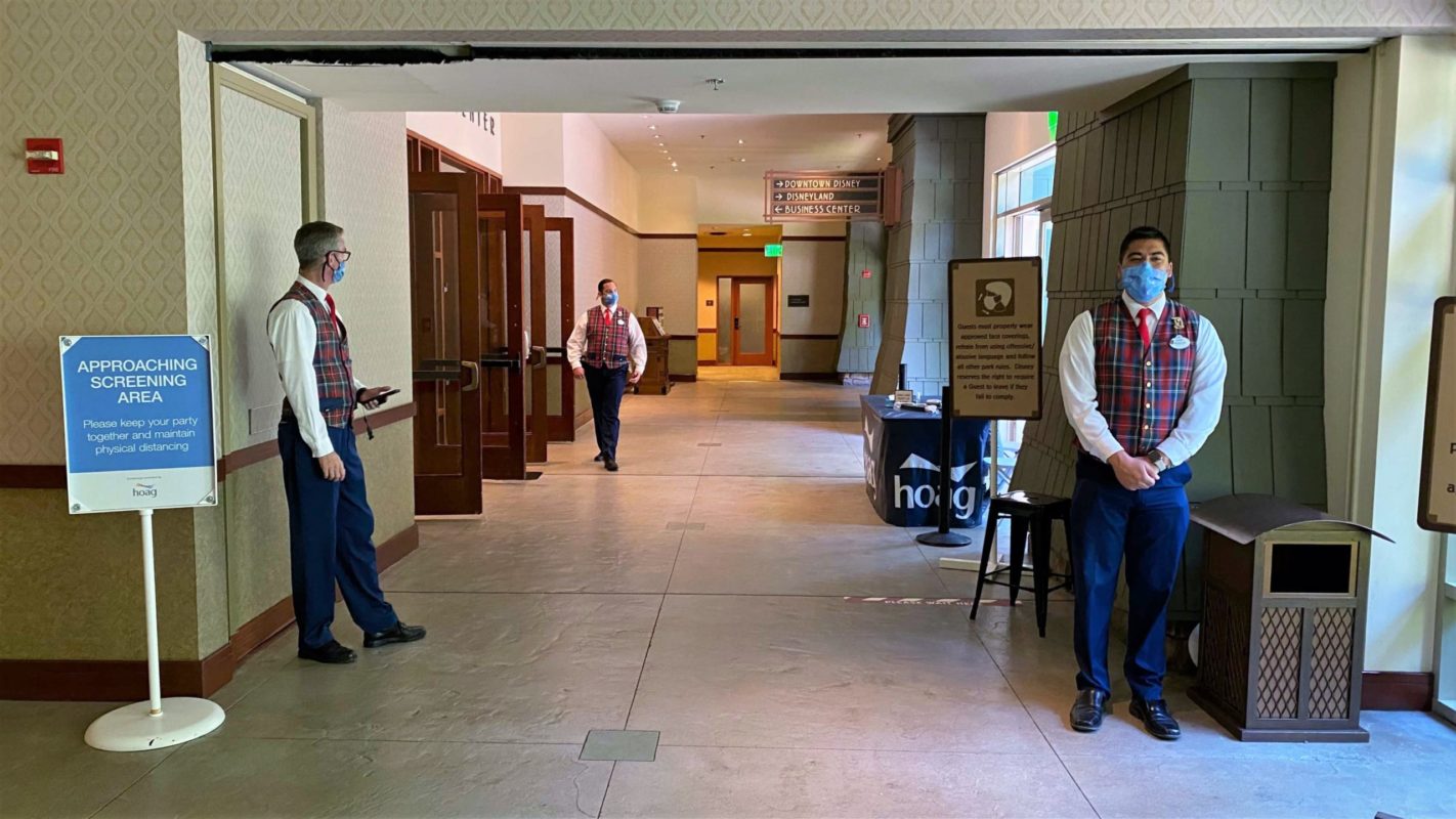 disneys-grand-californian-park-entry