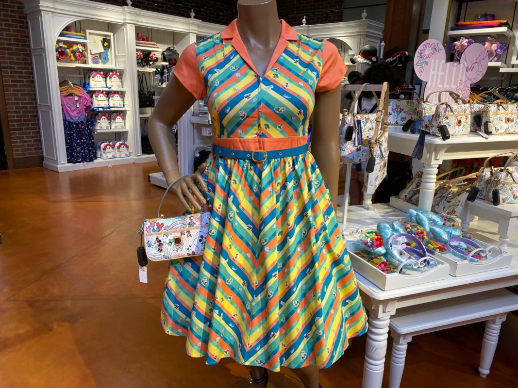 dress-shop-play-in-the-park-2-2246844