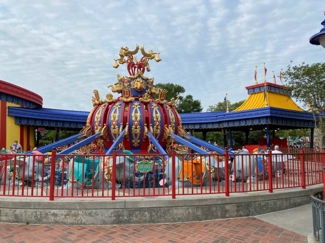 dumbo-repainting-50th-anniversary-2-3065626