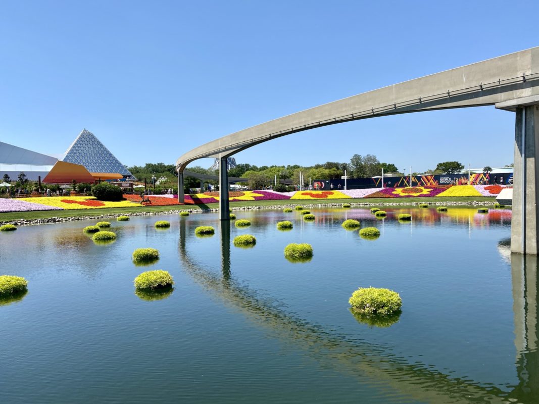 flower-and-garden-landscaping-featured-image-hero-epcot-04132021-5625262