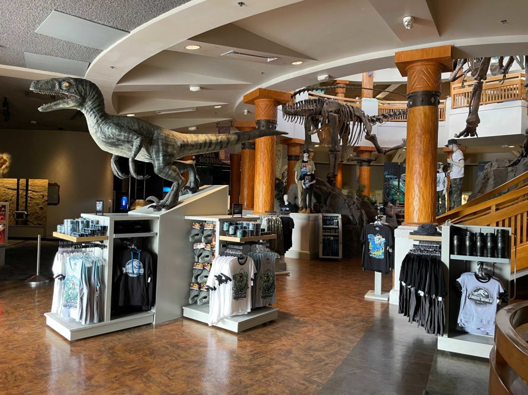 Discovery-Center-Shop