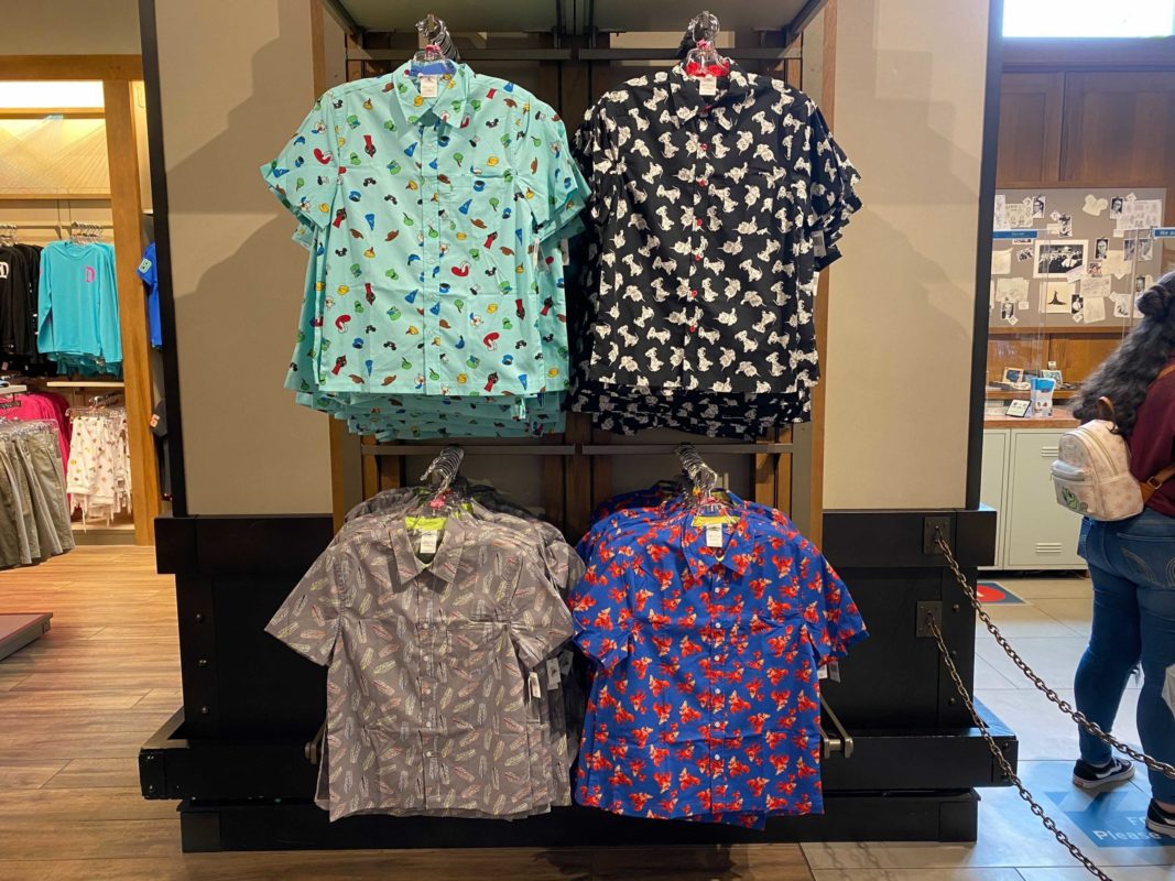 patterened-button-up-shirts-disneyland-7859492