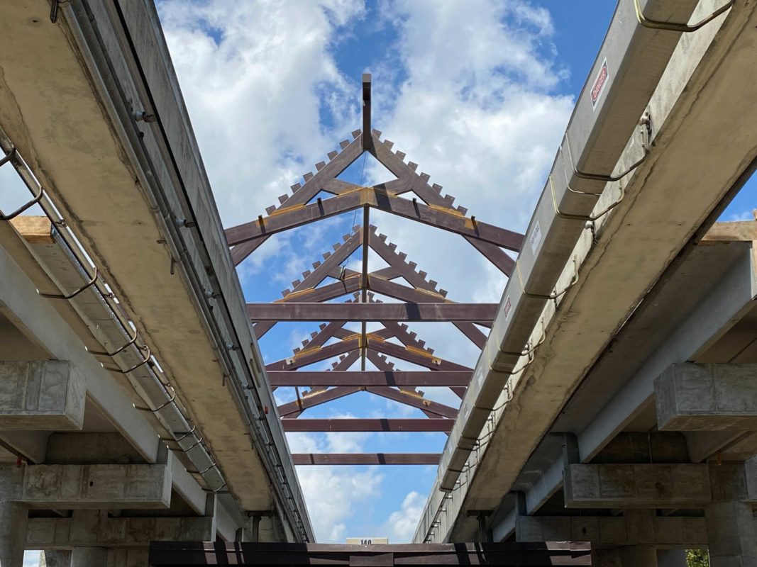 polynesian-village-resort-monorail-station-construction-16-3642986