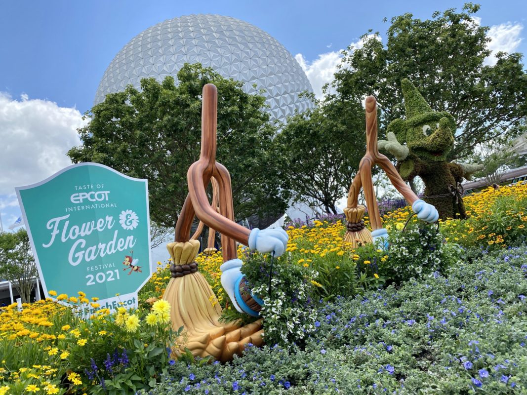 sorcerer-mickey-topiary-entrance-epcot-04292021