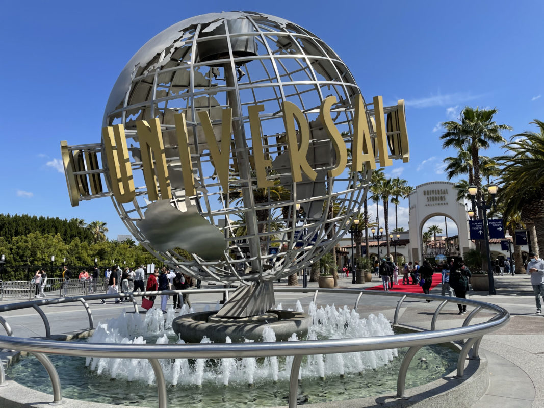 Universal Studios Hollywood Globe and Arch April 2021