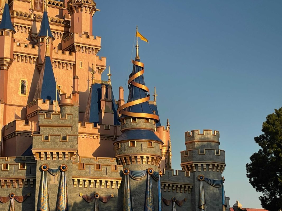 cinderella-castle-decor-04-08-5