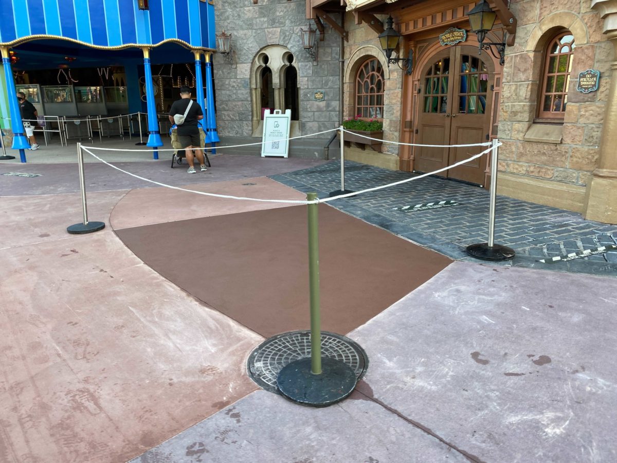 fantasyland-pavement-04-12-1