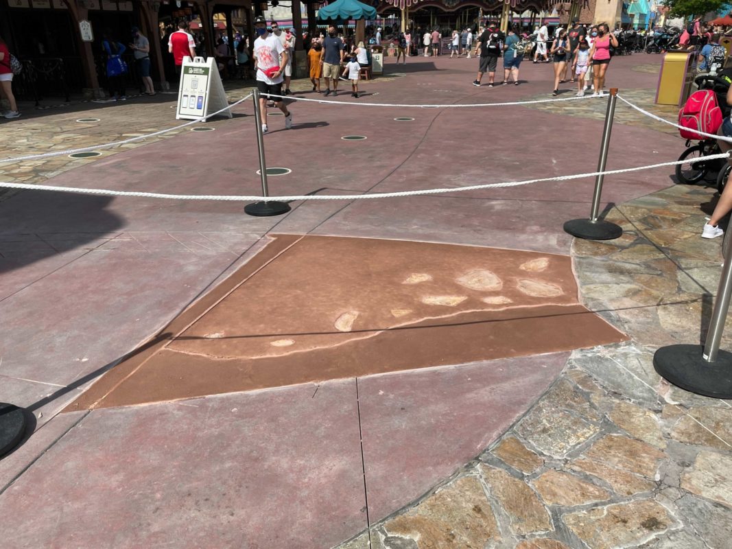 fantasyland-pavement-1597886