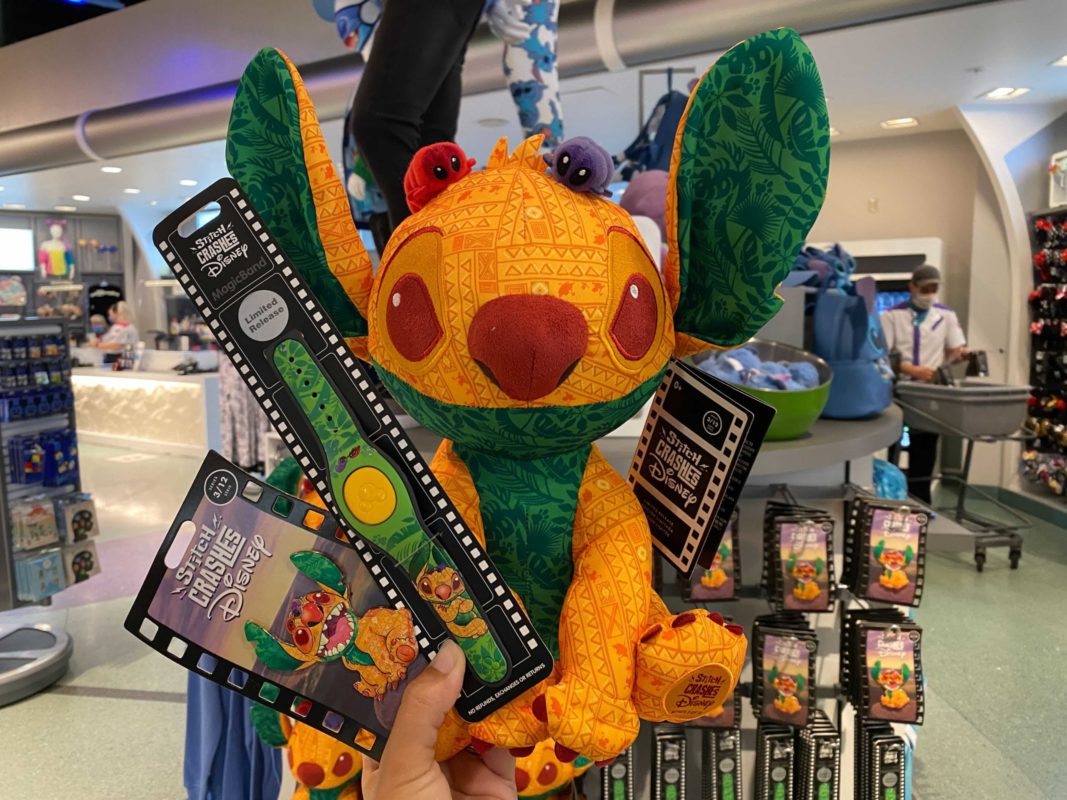 stitch-crashes-disney-lion-king