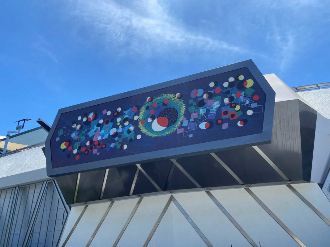 tomorrowland-mural-1
