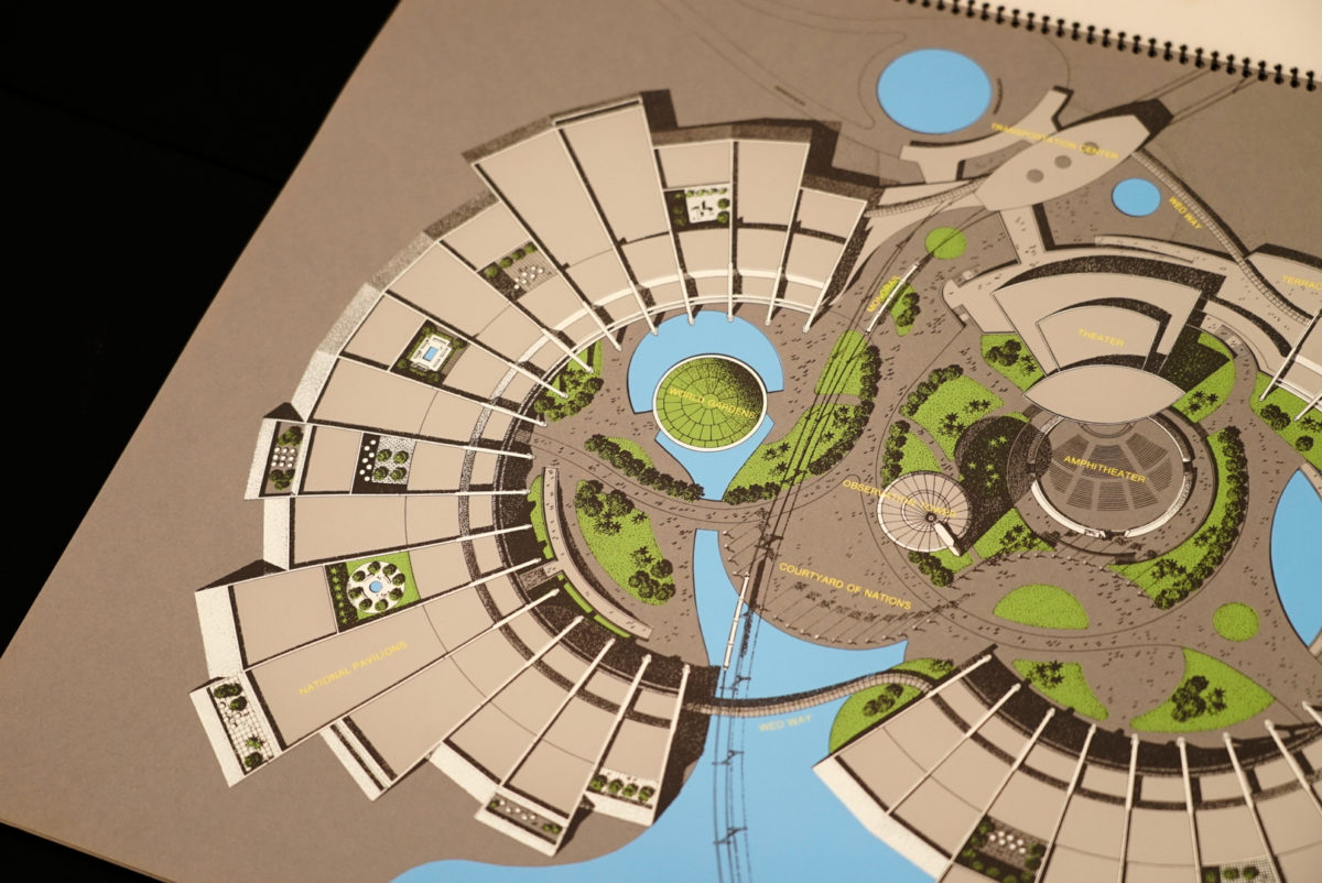 world-showcase-books-heritage-auction-139-4640268