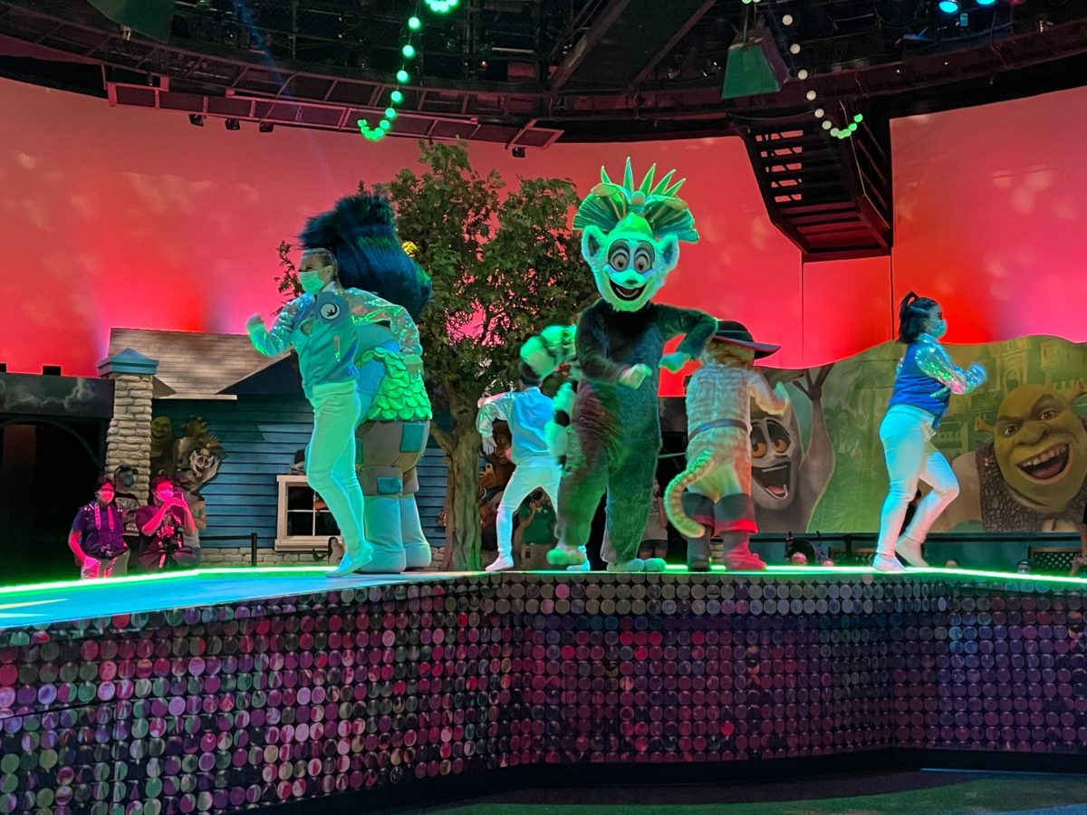 dreamworks-destination-technical-rehearsal-update-3-9081843