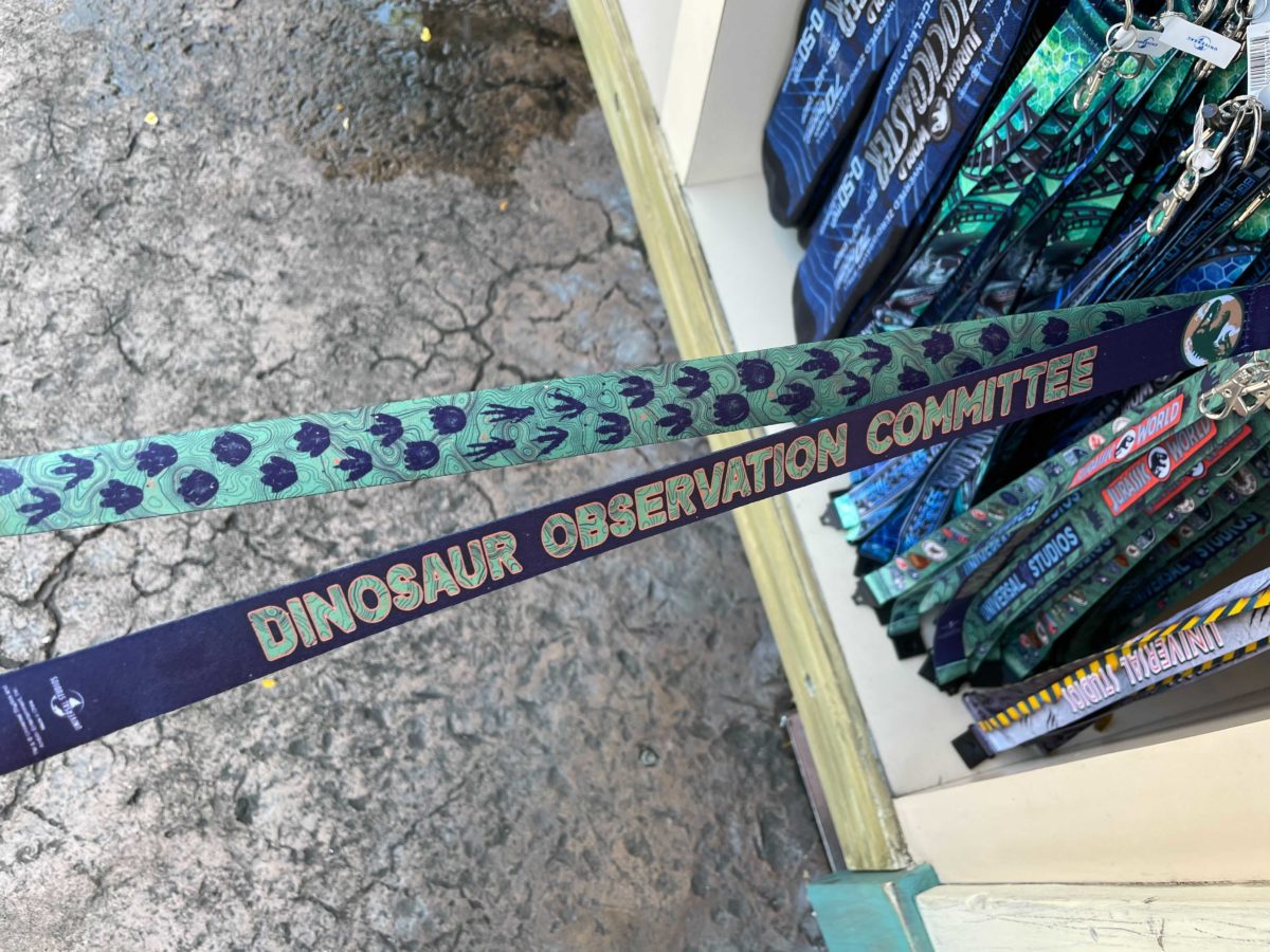 jurassic-world-lanyard-9-1870388