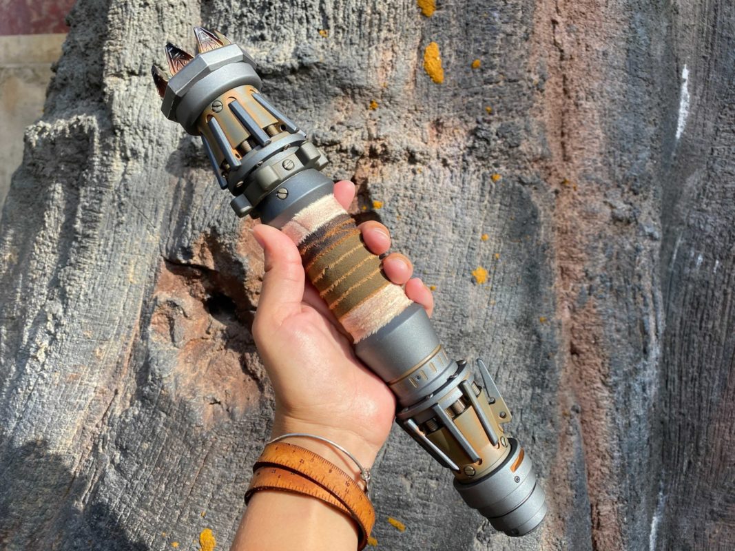 rey-legacy-lightsaber-dok-ondars-hollywood-studios-6-7884927