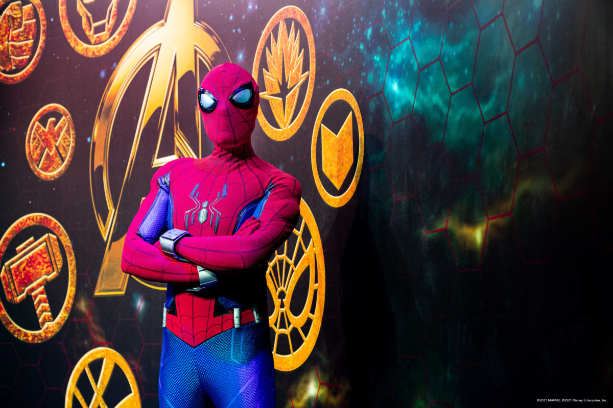 spider-man-at-super-hero-station