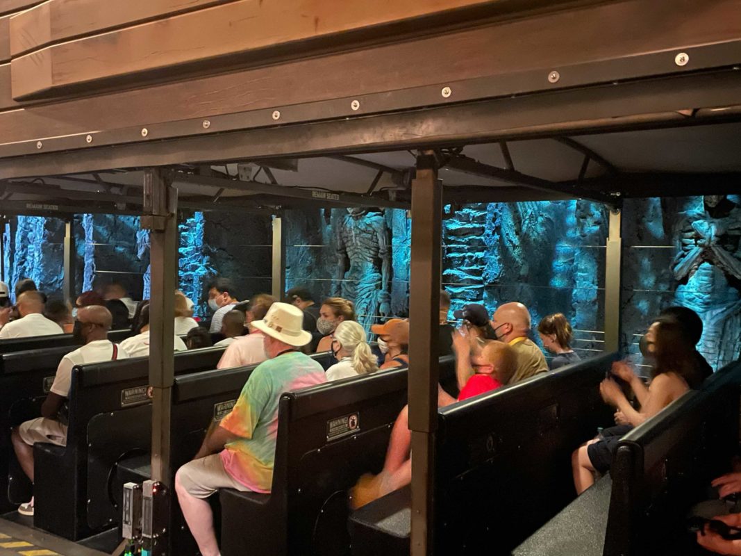 universals-islands-of-adventure-skull-island-reign-of-kong-plexiglass-removed-5-27-21-3-7535057