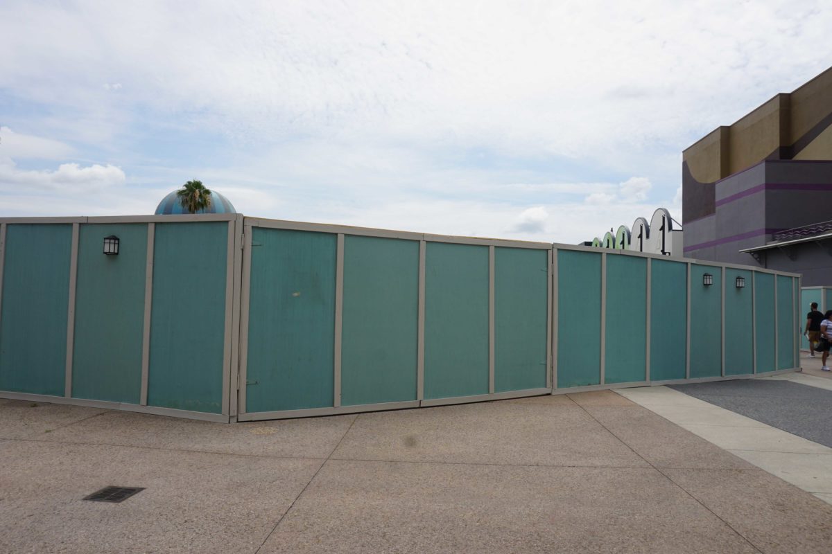 beatrix-construction-walls-disney-springs-0