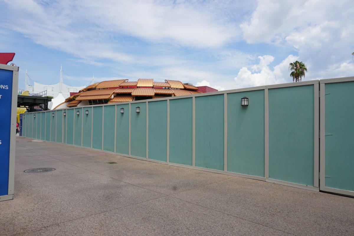 beatrix-construction-walls-disney-springs-3