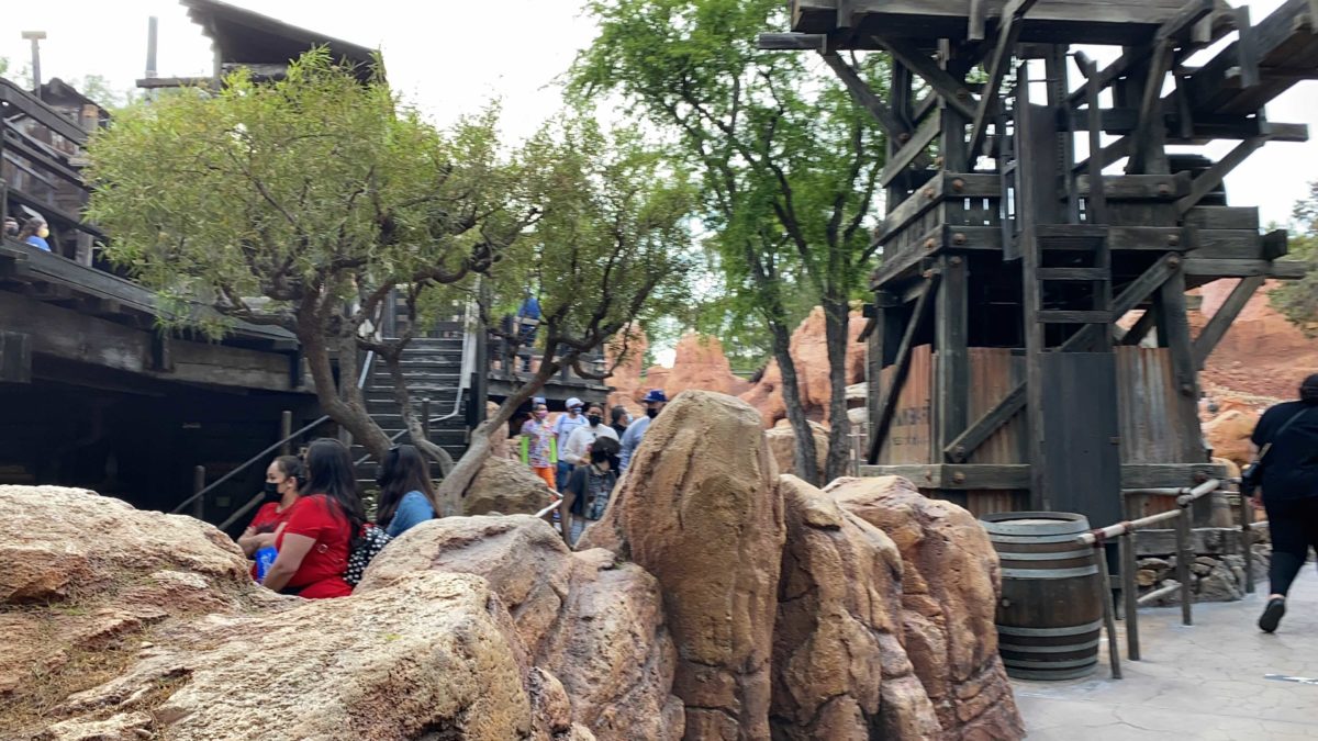 big-thunder-mountain-disneyland-reopen-11