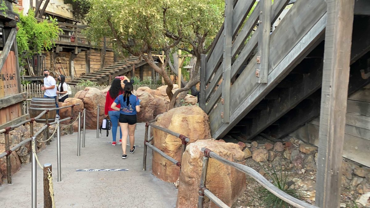 big-thunder-mountain-disneyland-reopen-17-2