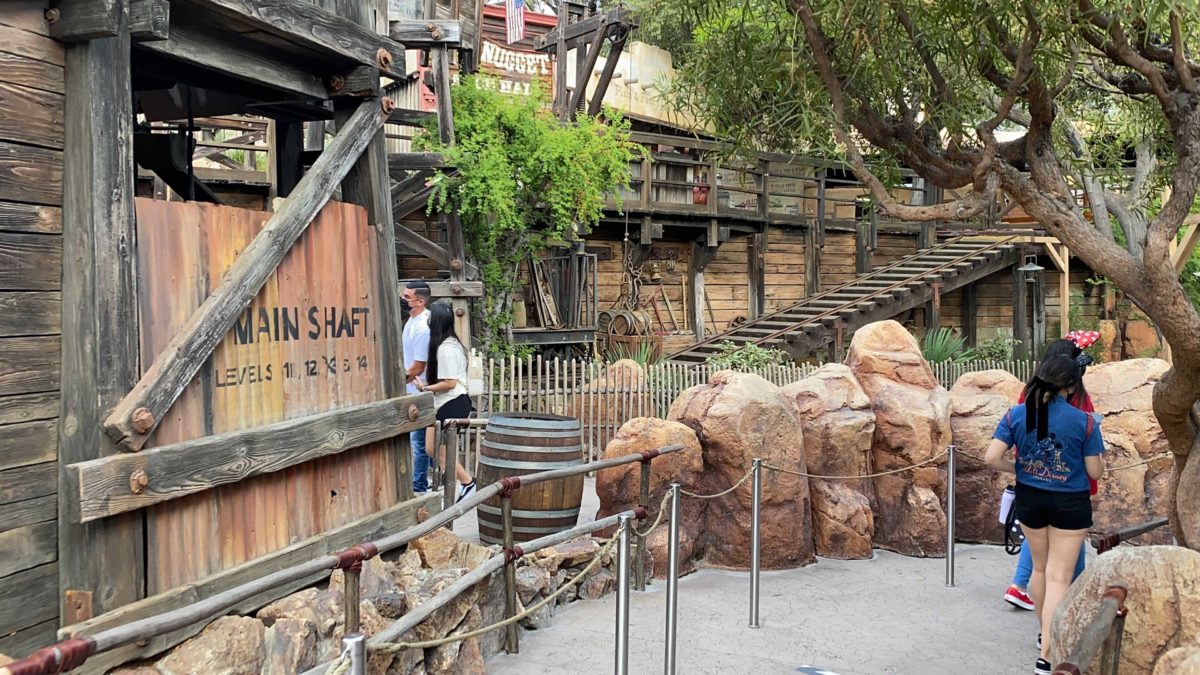 big-thunder-mountain-disneyland-reopen-18-2