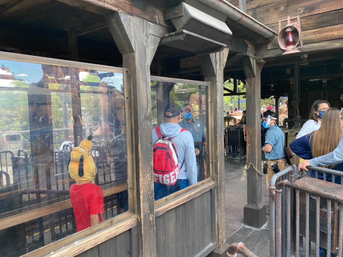 big-thunder-mountain-disneyland-reopen-31