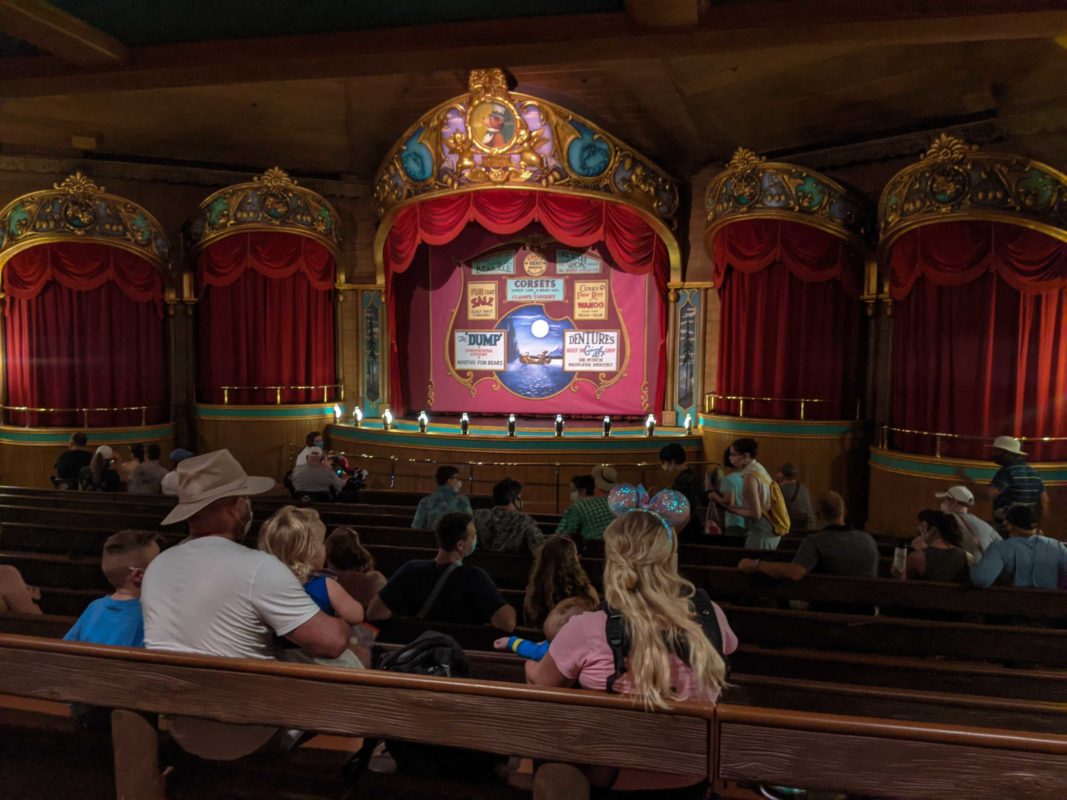 country-bear-jamboree-no-physical-distancing-7-3600000