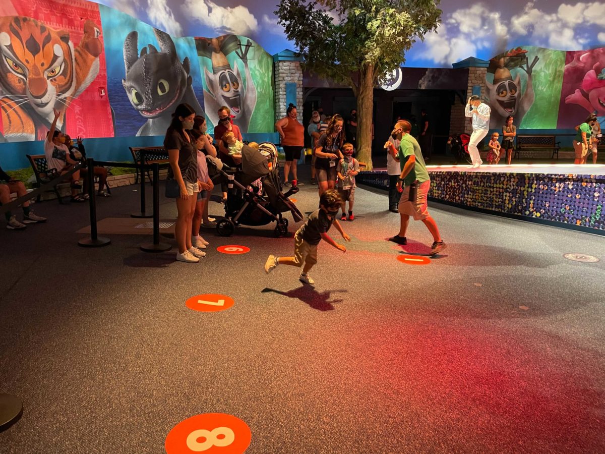 dreamworks-destination-technical-rehearsal-12-3650509