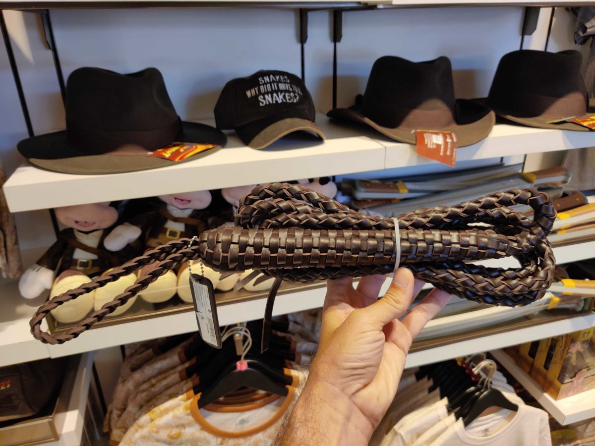 indiana-jones-whip-137