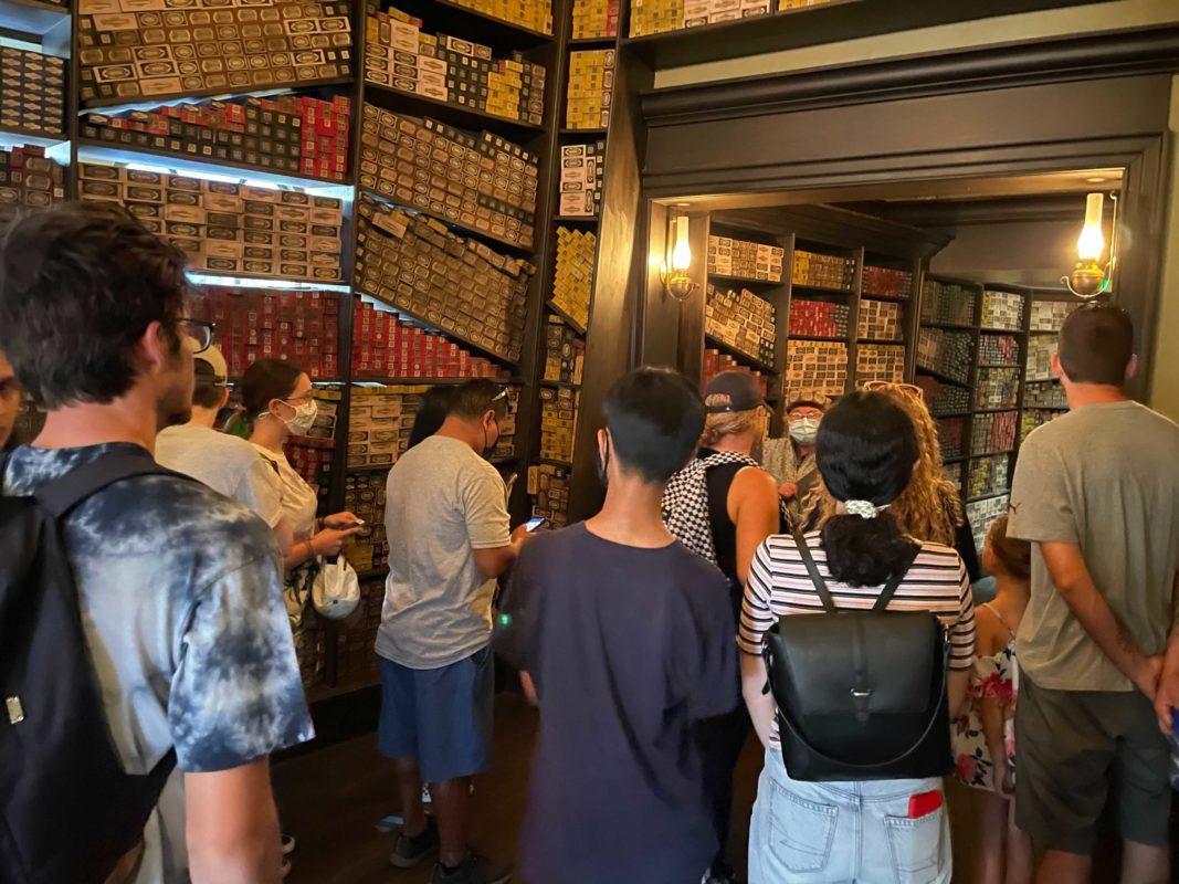 ollivanders-capacity-increase-maskless-indoord-6-9016895