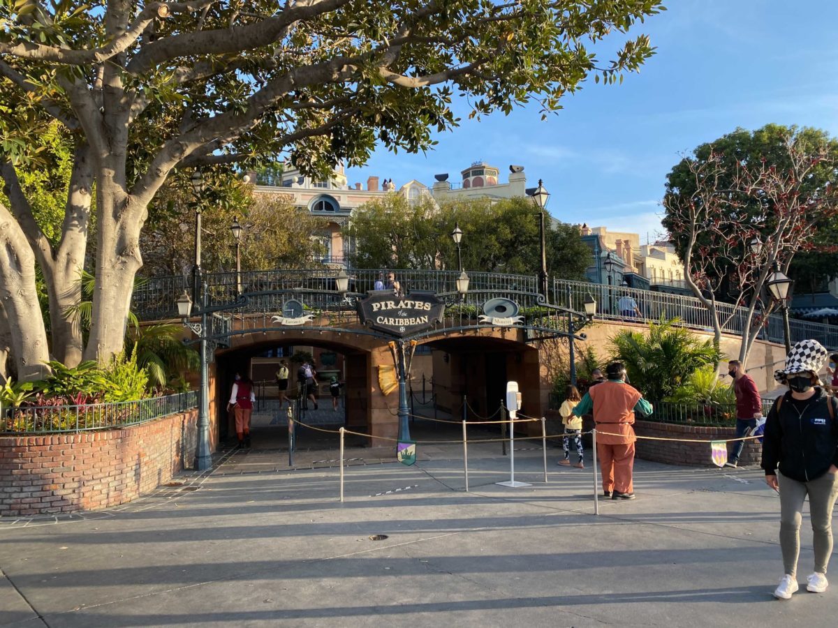 pirates-disneyland-reopen