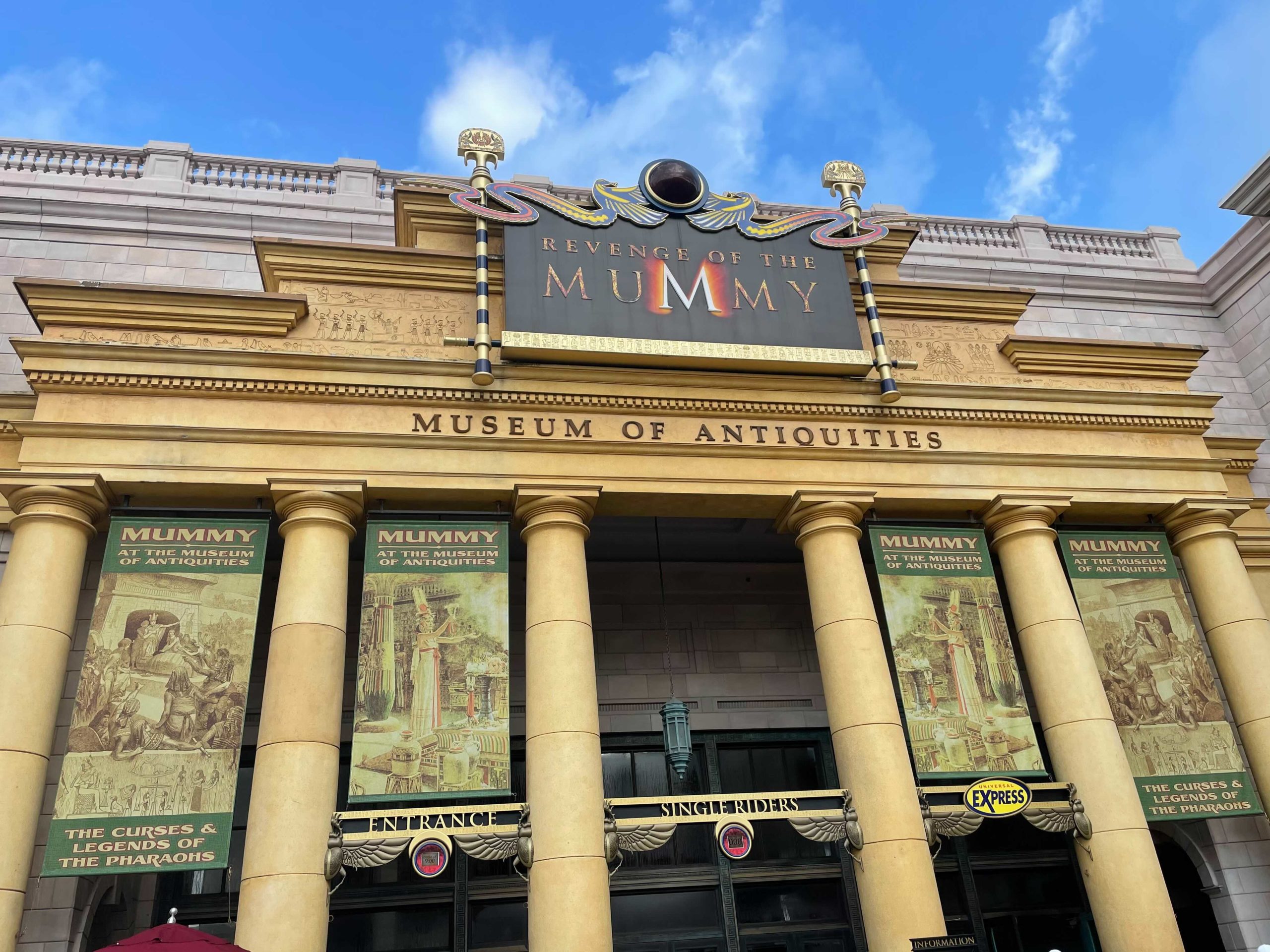 revenge-of-the-mummy-distancing-0