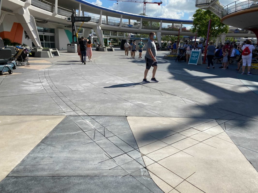 tomorrowland-pavement-05-10-7